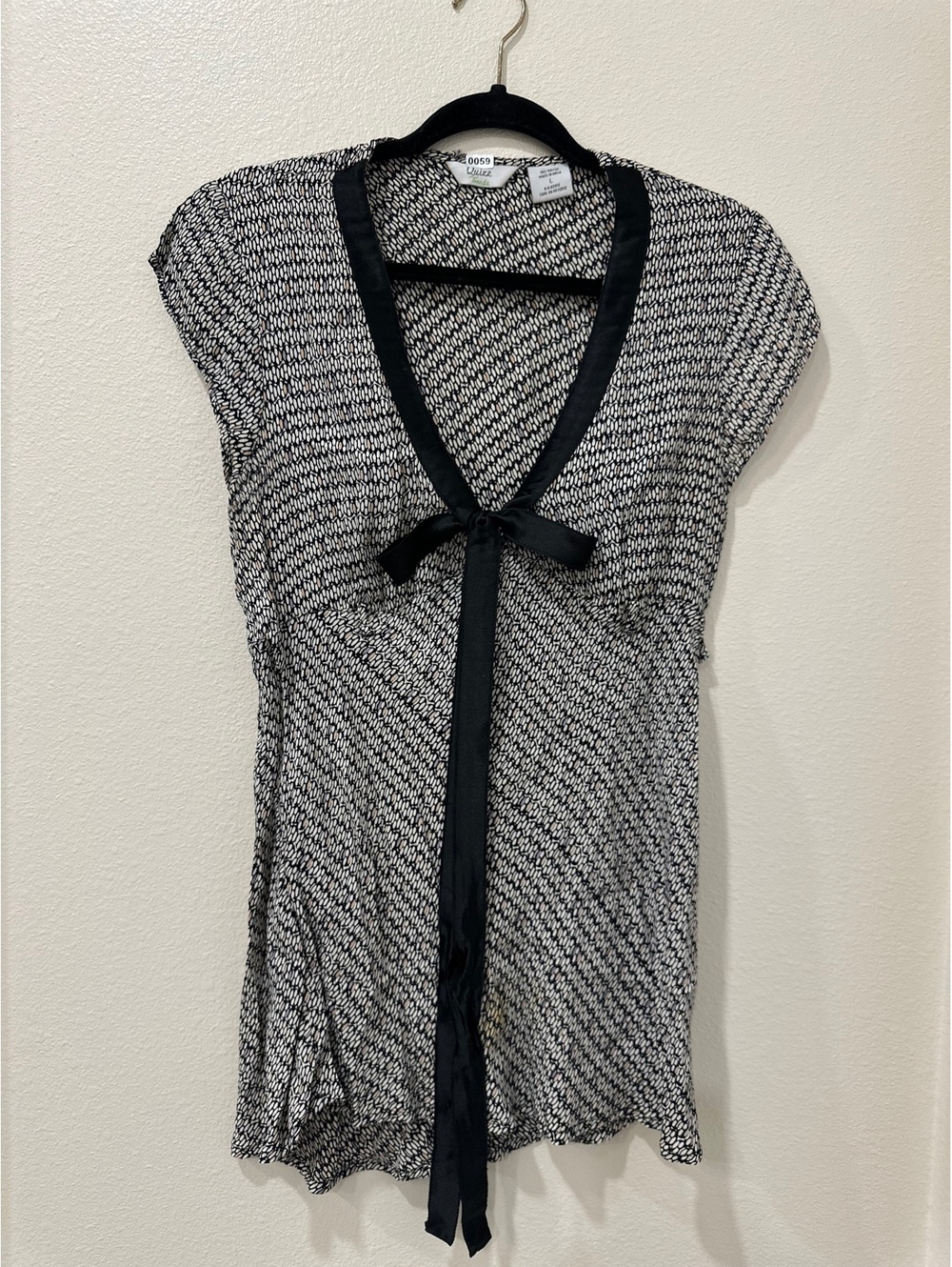 Quizz Trends Women's Rayon Black and White Patterned Dress with Satin Trim, Size